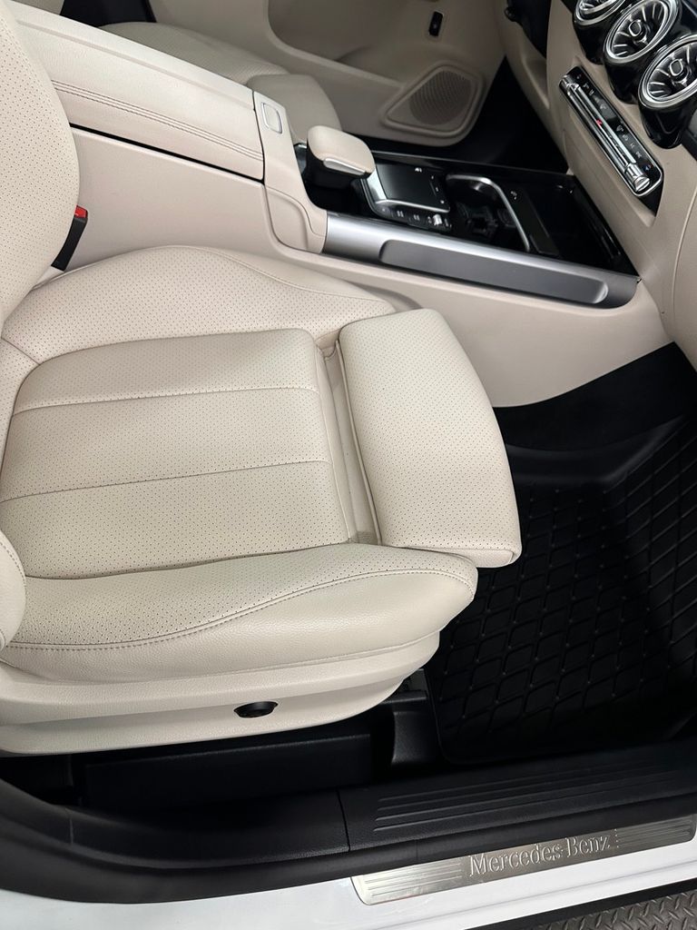 2022 Mercedes-Benz GLB Base - Photo 38