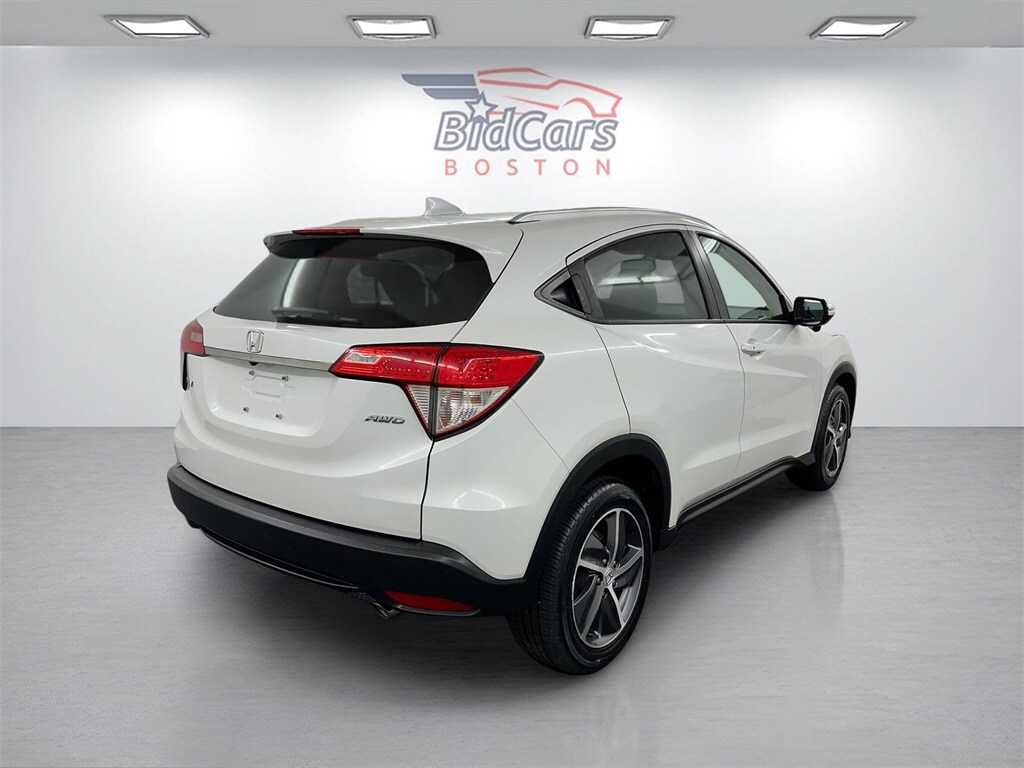 2021 Honda HR-V EX-L photo 3