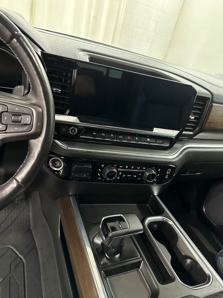 2024 Chevrolet Silverado 1500 High Country - Photo 15