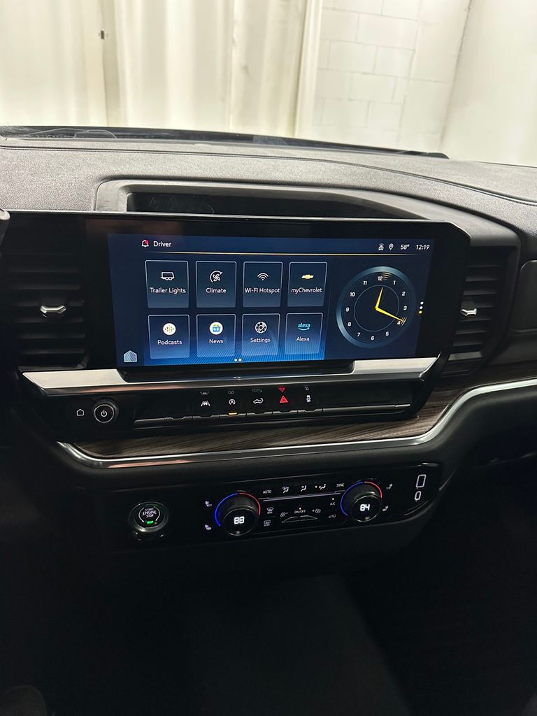 2023 Chevrolet Silverado 1500 LT - Photo 22