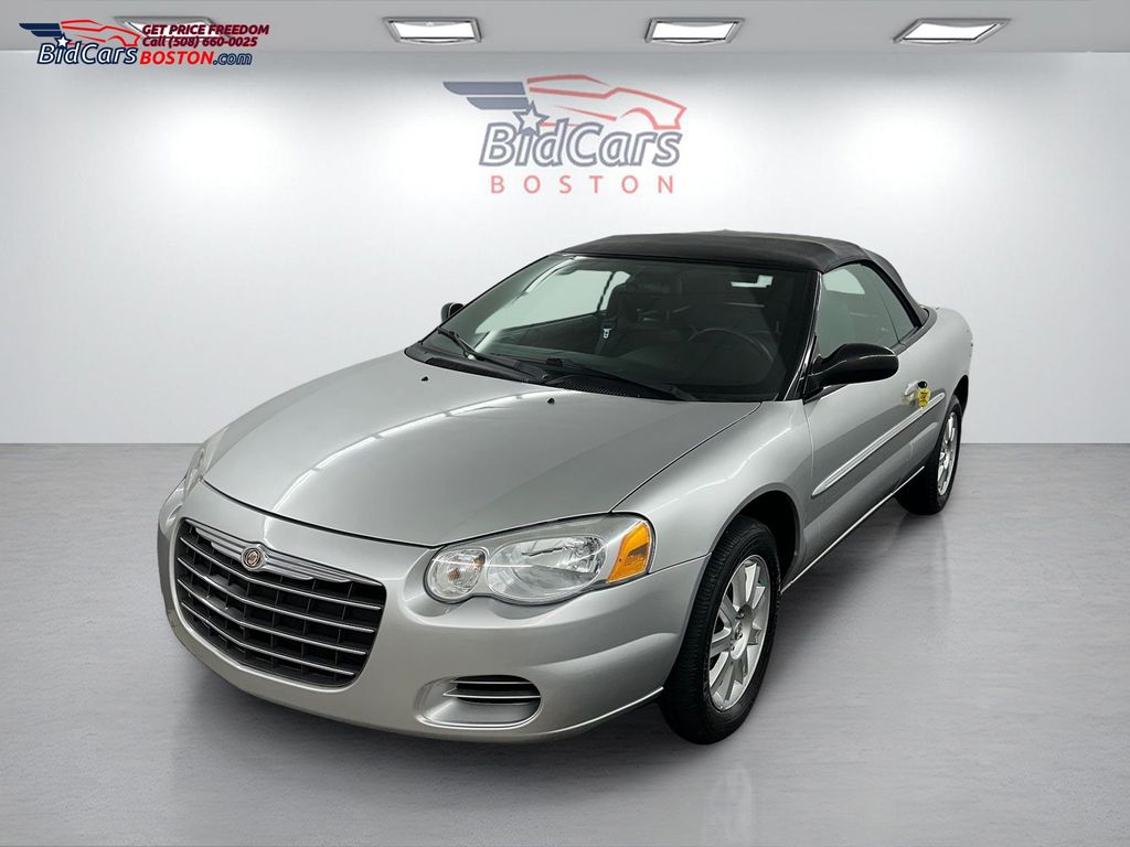 2005 Chrysler Sebring GTC's photo