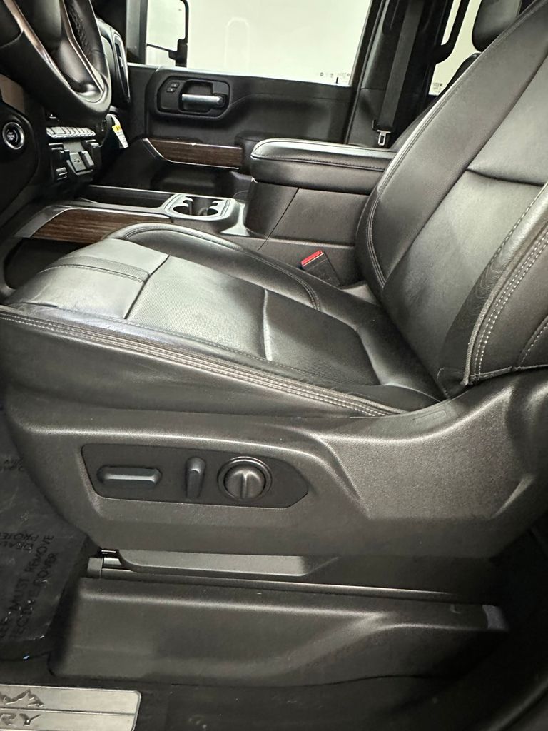 2023 Chevrolet Silverado 2500HD High Country - Photo 13