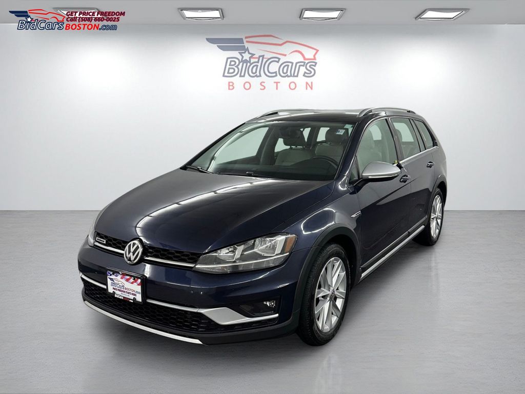 2019 Volkswagen Golf Alltrack TSI S 4Motion DSG's photo