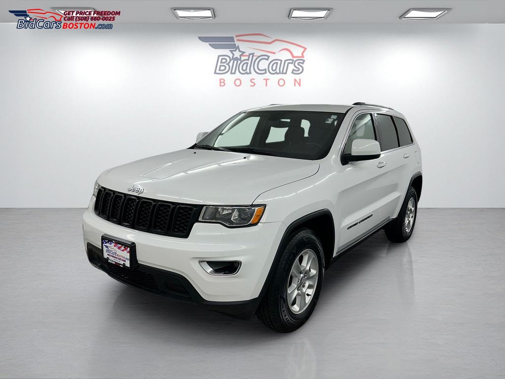 2017 Jeep Grand Cherokee Laredo E 4WD's photo