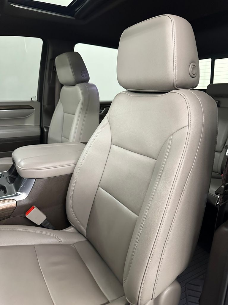 2024 Chevrolet Silverado 1500 RST - Photo 14