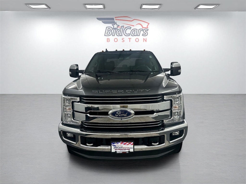 Used 2019 Ford F-250 Lariat Truck Crew Cab