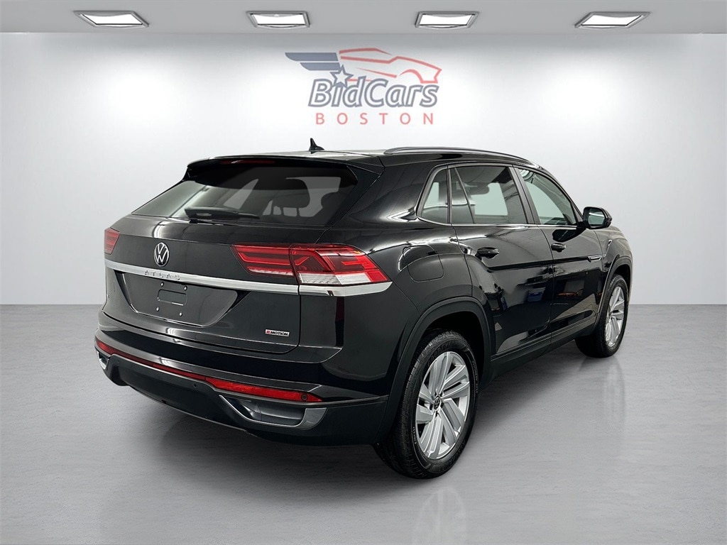 Used 2022 Volkswagen Atlas Cross Sport 2.0T SE w/Technology SUV