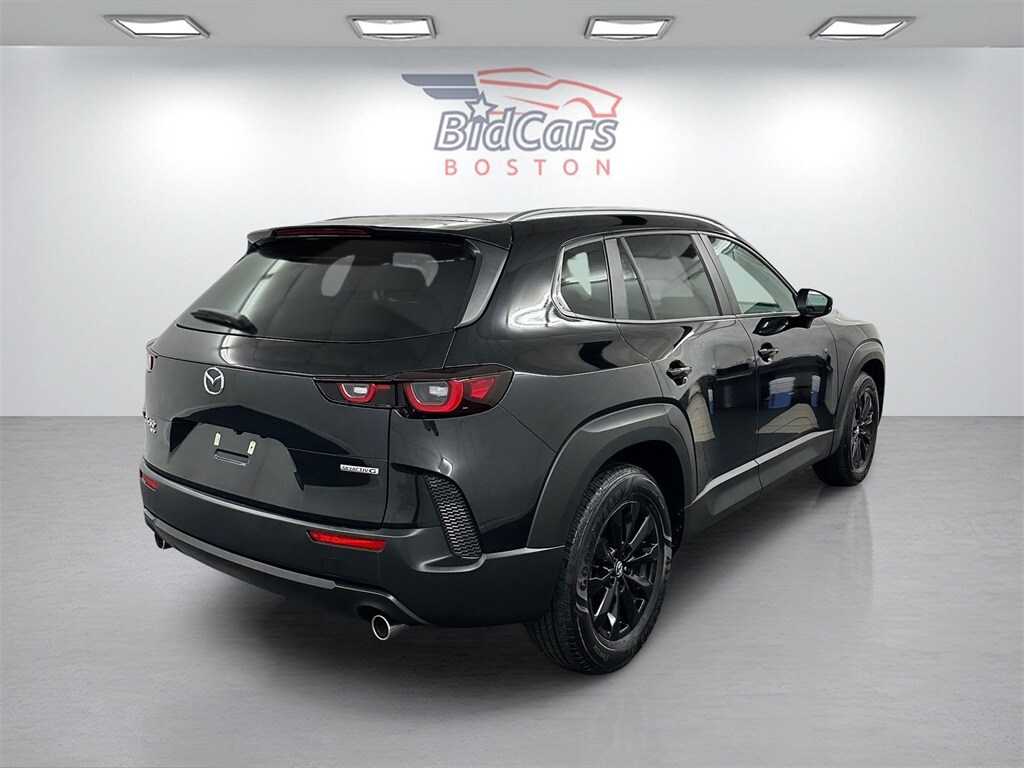 2023 Mazda CX-50 2.5 Preferred Plus photo 4