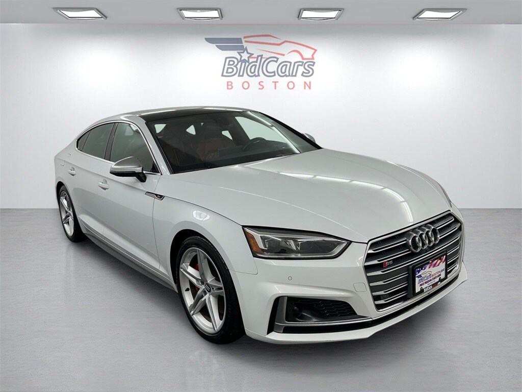 2018 Audi S5 Prestige photo 2