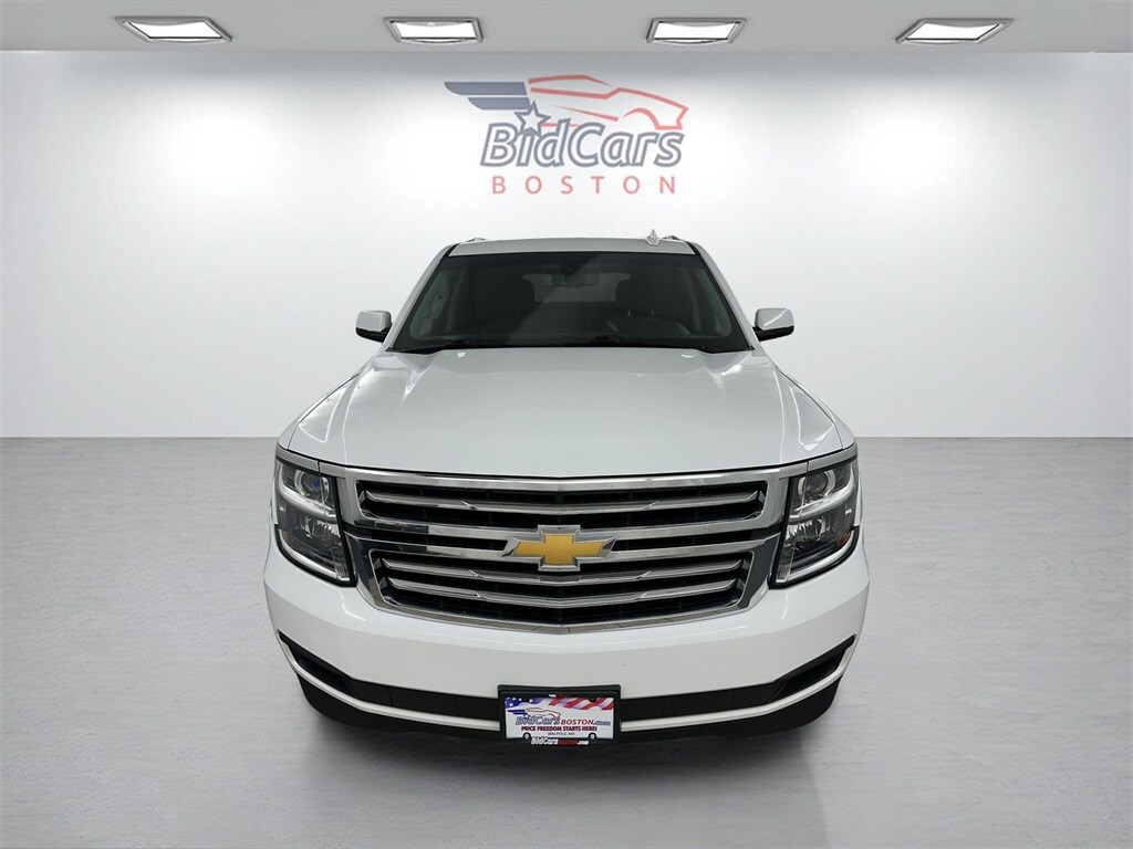 2019 Chevrolet Tahoe LS photo 2