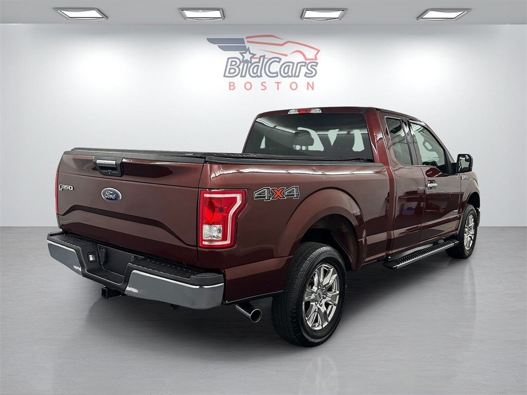 2016 Ford F-150 XLT photo 3