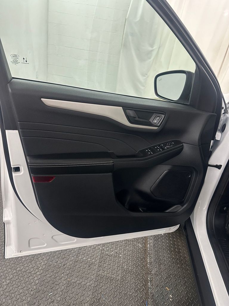 2022 Ford Escape SE - Photo 8
