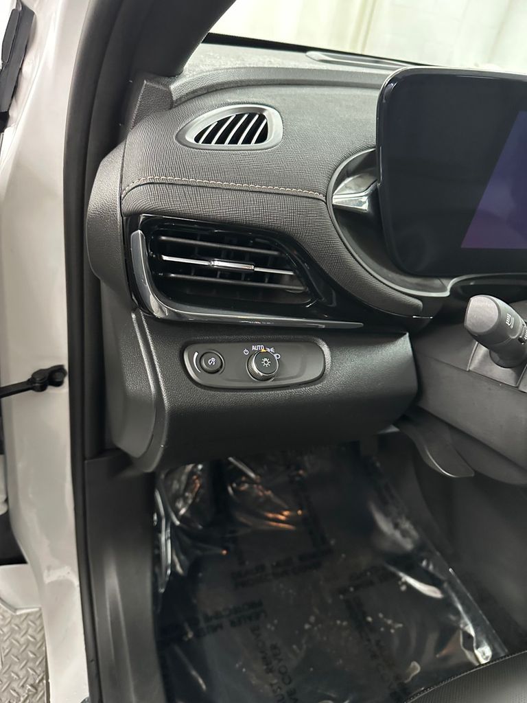 2025 Buick Envista Avenir - Photo 15