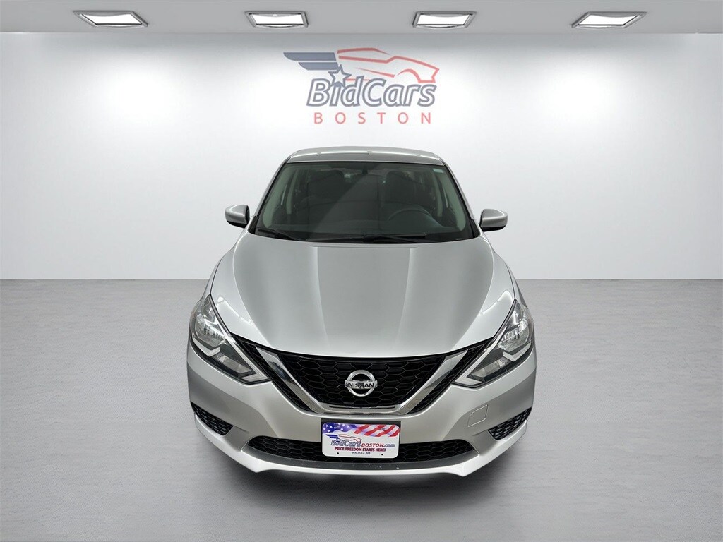 2017 Nissan Sentra S photo 2