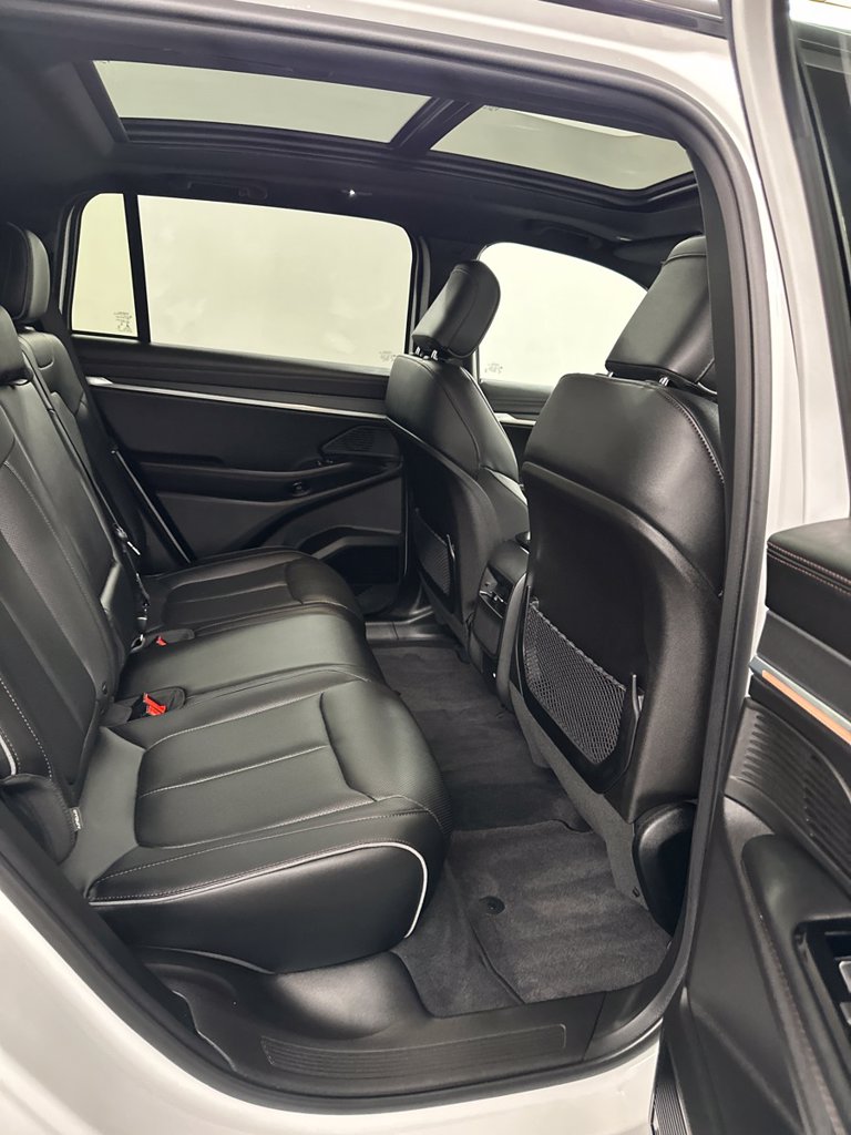 2025 Jeep Wagoneer S Limited - Photo 33