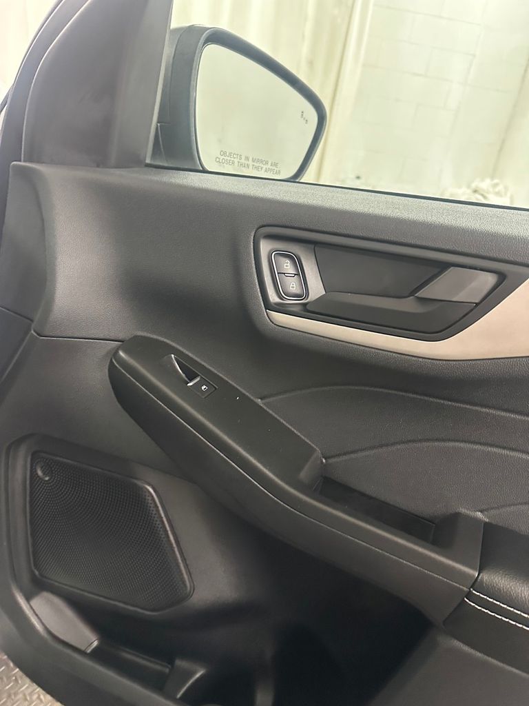 2022 Ford Escape SE - Photo 32