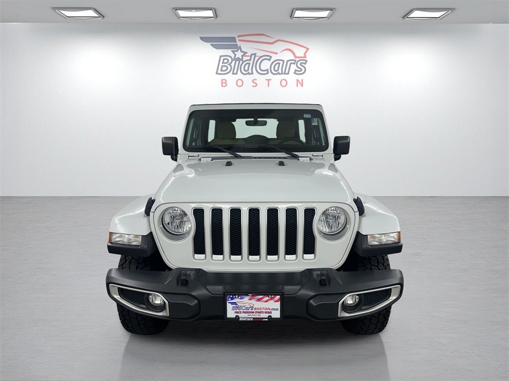 2018 Jeep Wrangler Unlimited Sahara photo 2