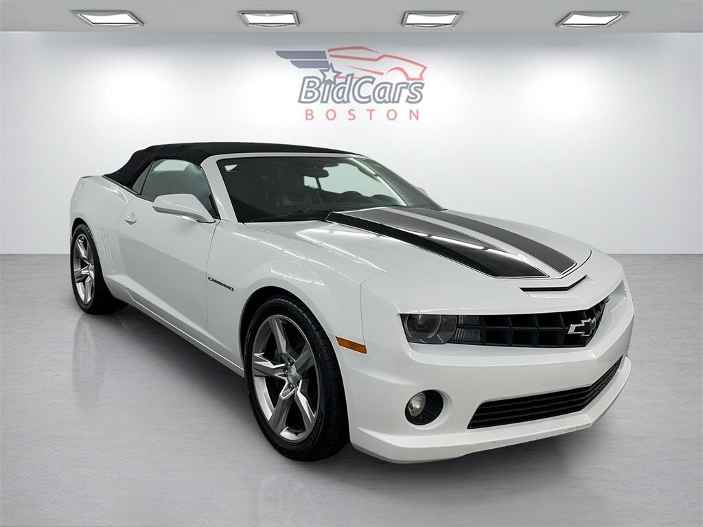 2013 Chevrolet Camaro 2SS photo 3