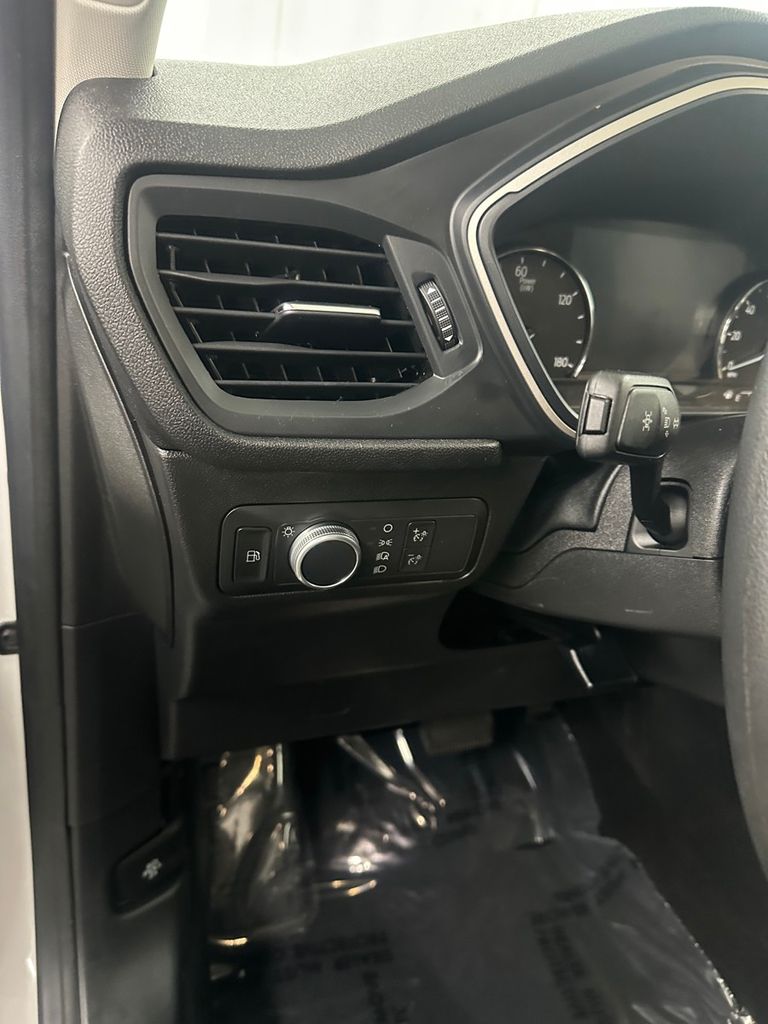 2022 Ford Escape SE - Photo 14