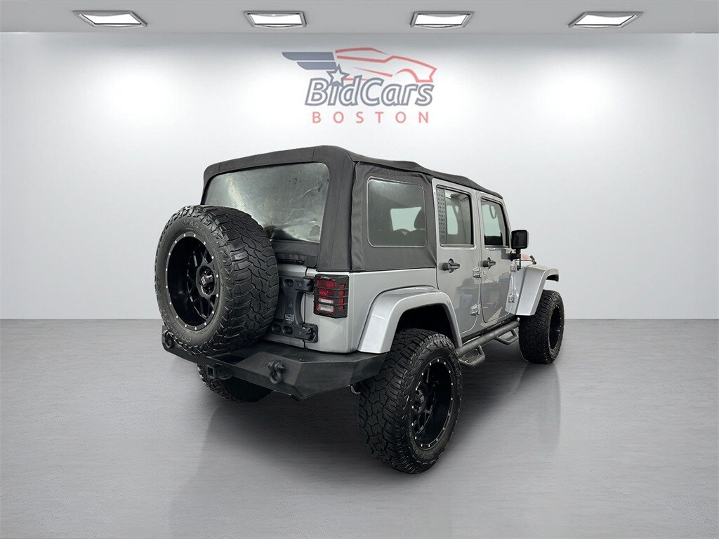 2017 Jeep Wrangler Unlimited Sport photo 4