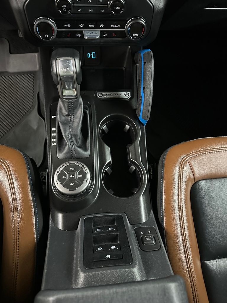 2023 Ford Bronco 4-Door Outer Banks - Photo 18