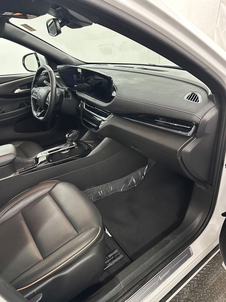 2025 Buick Envista Avenir - Photo 34