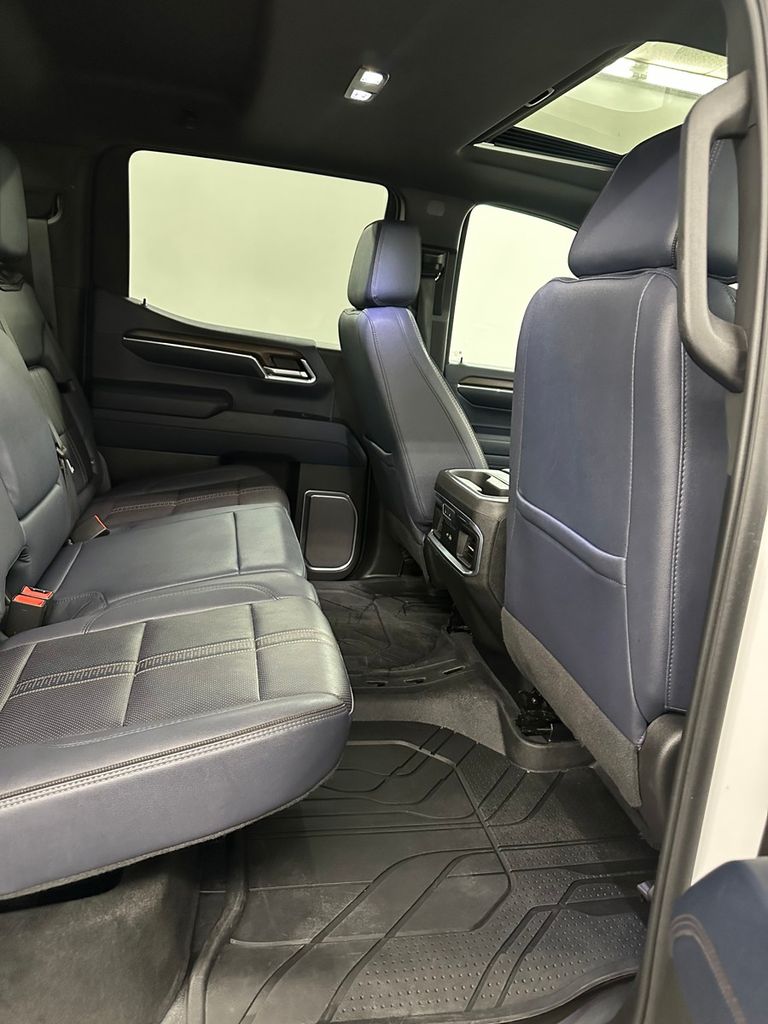 2024 Chevrolet Silverado 1500 High Country - Photo 35