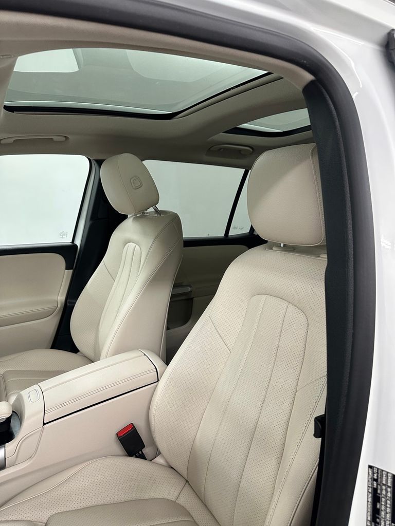 2022 Mercedes-Benz GLB Base - Photo 12