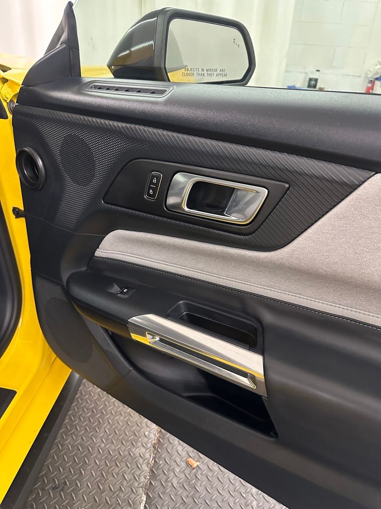 2024 Ford Mustang GT - Photo 29