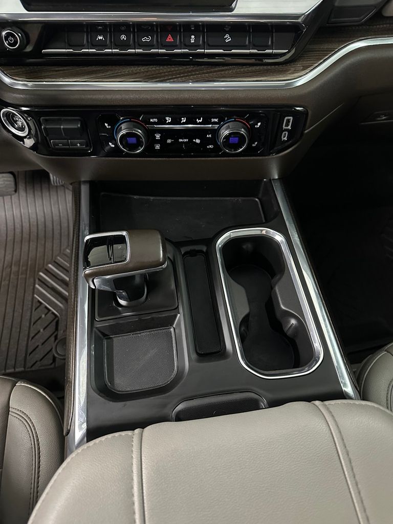 2024 Chevrolet Silverado 1500 RST - Photo 18
