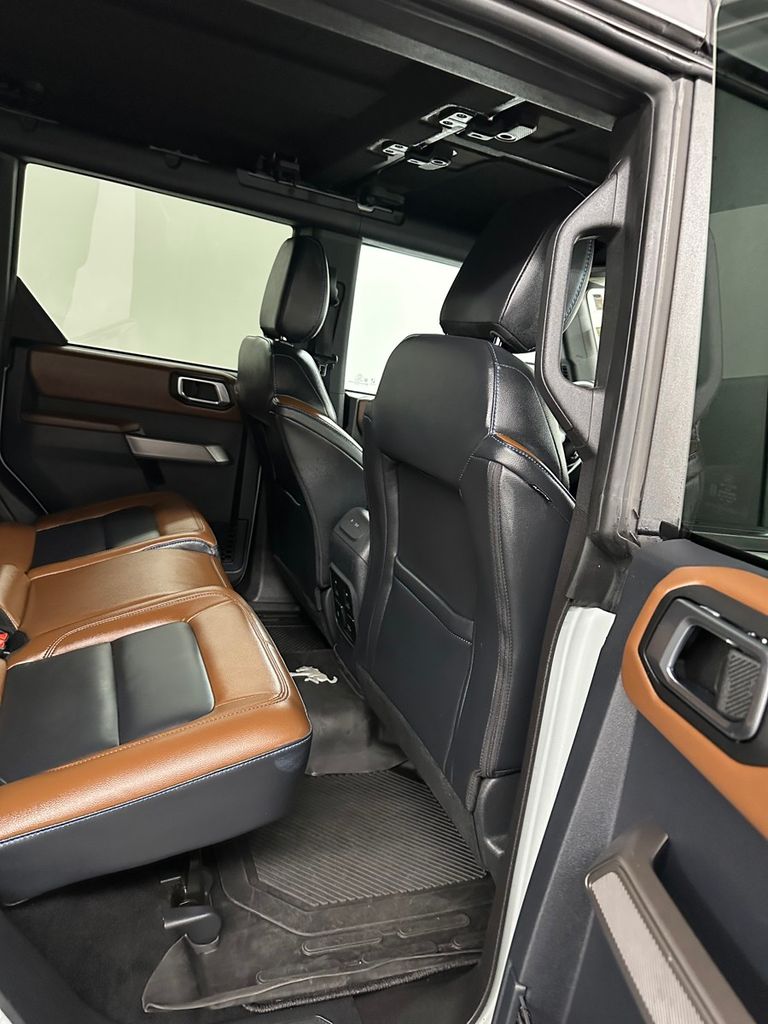 2023 Ford Bronco 4-Door Outer Banks - Photo 32