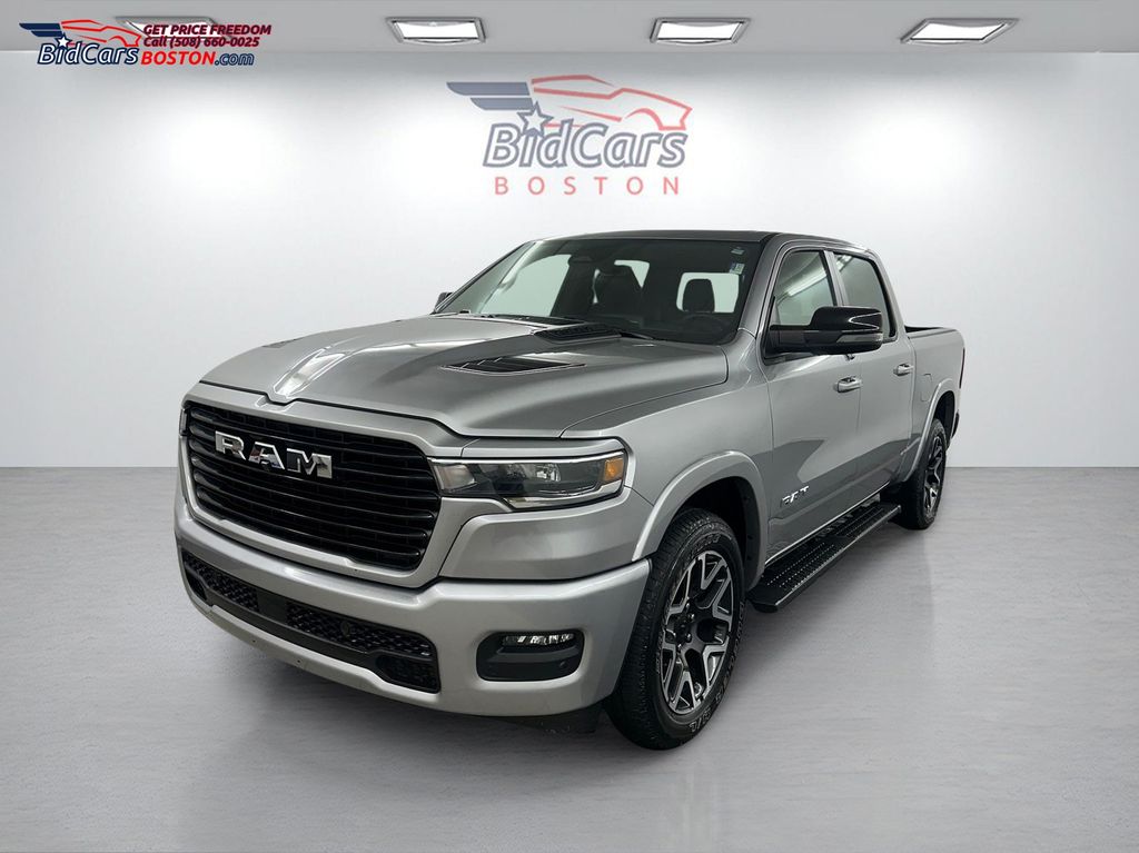 2025 RAM 1500 Laramie 4x4 Crew Cab 5'7's photo