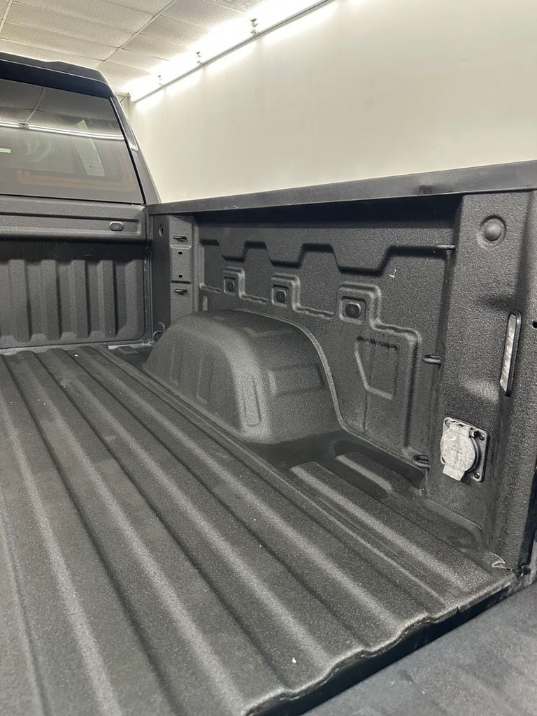 2024 Chevrolet Silverado 1500 RST - Photo 33