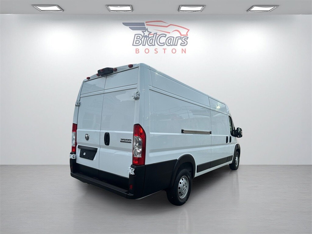 2023 Ram ProMaster 3500 Cargo Van photo 4