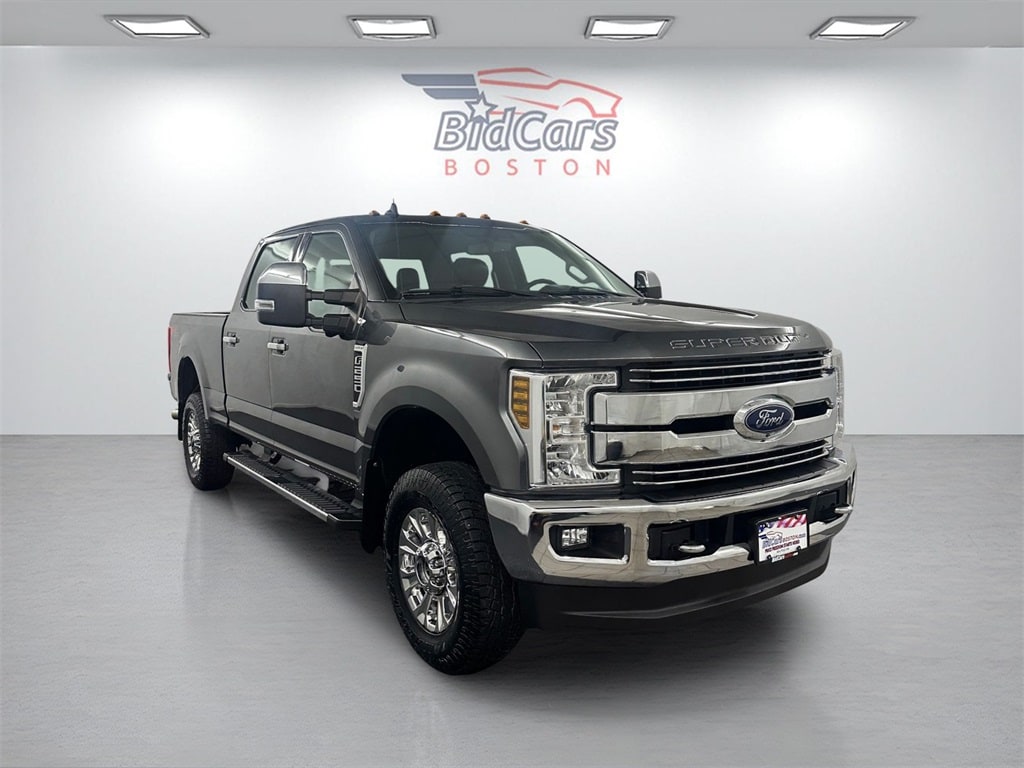 Used 2019 Ford F-250 Lariat Truck Crew Cab
