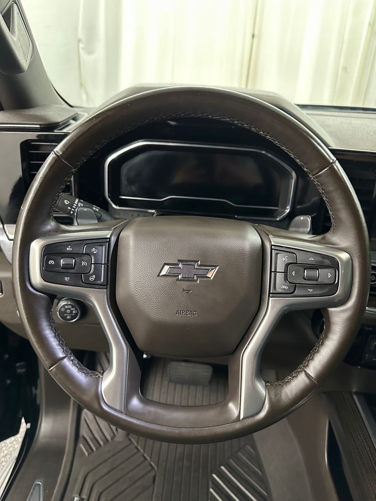 2024 Chevrolet Silverado 1500 RST - Photo 16