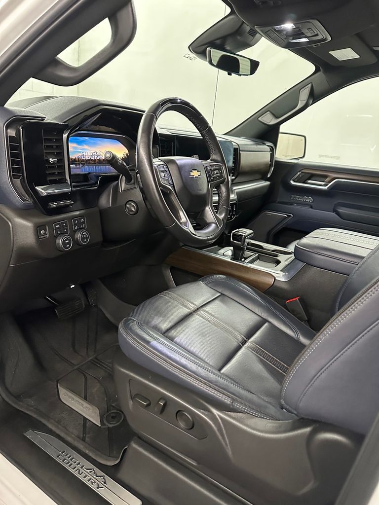 2024 Chevrolet Silverado 1500 High Country - Photo 10