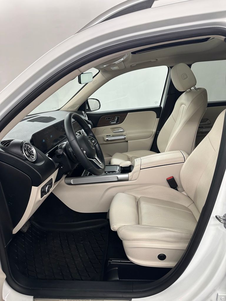 2022 Mercedes-Benz GLB Base - Photo 11