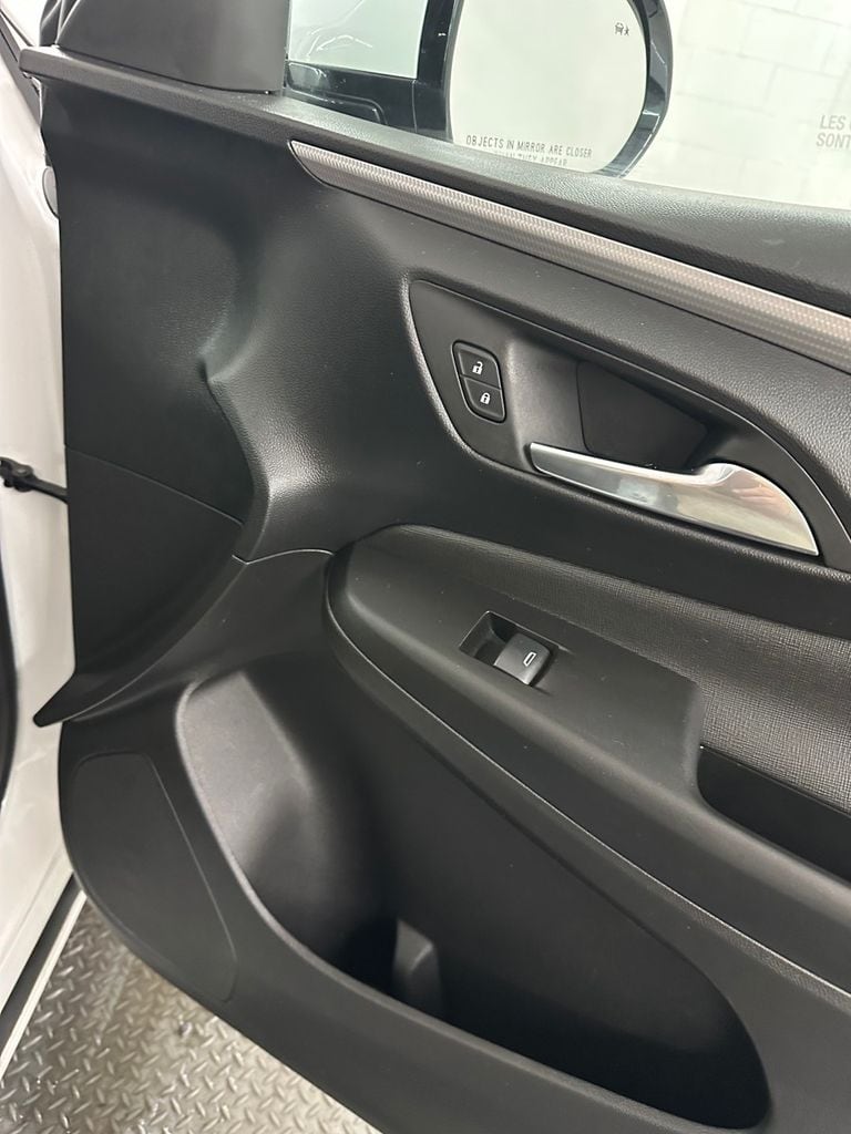 2025 Buick Envista Avenir - Photo 33