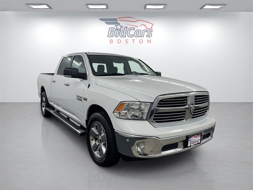 2017 Ram 1500 Big Horn photo 3