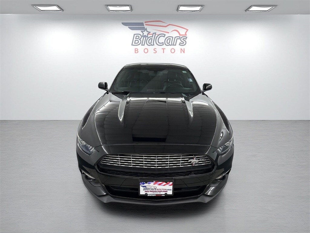 2016 Ford Mustang EcoBoost Premium photo 2