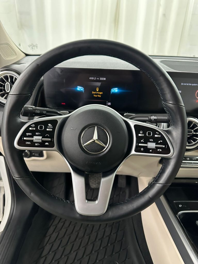 2022 Mercedes-Benz GLB Base - Photo 15