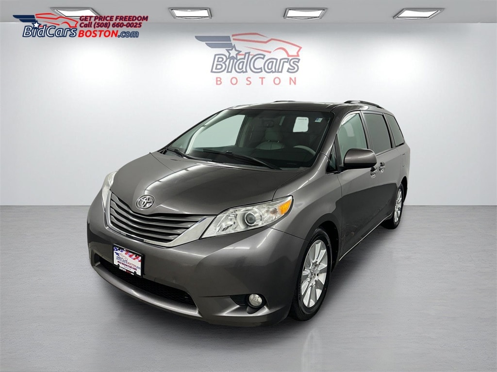 2014 Toyota Sienna XLE