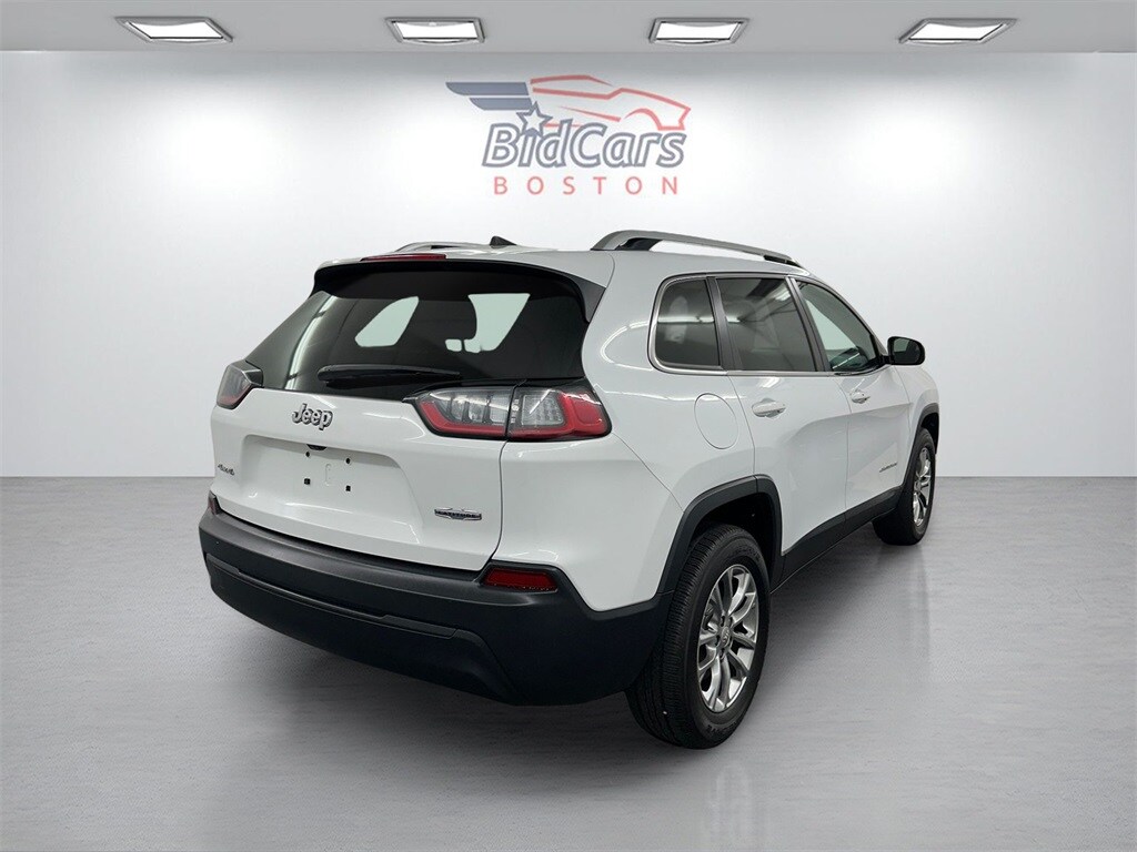 2019 Jeep Cherokee Latitude photo 3