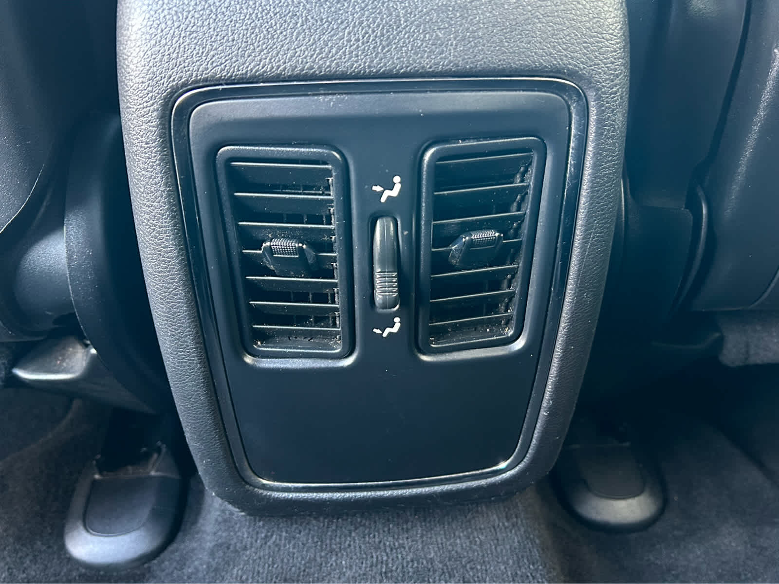 2014 Jeep Grand Cherokee Laredo - Photo 10