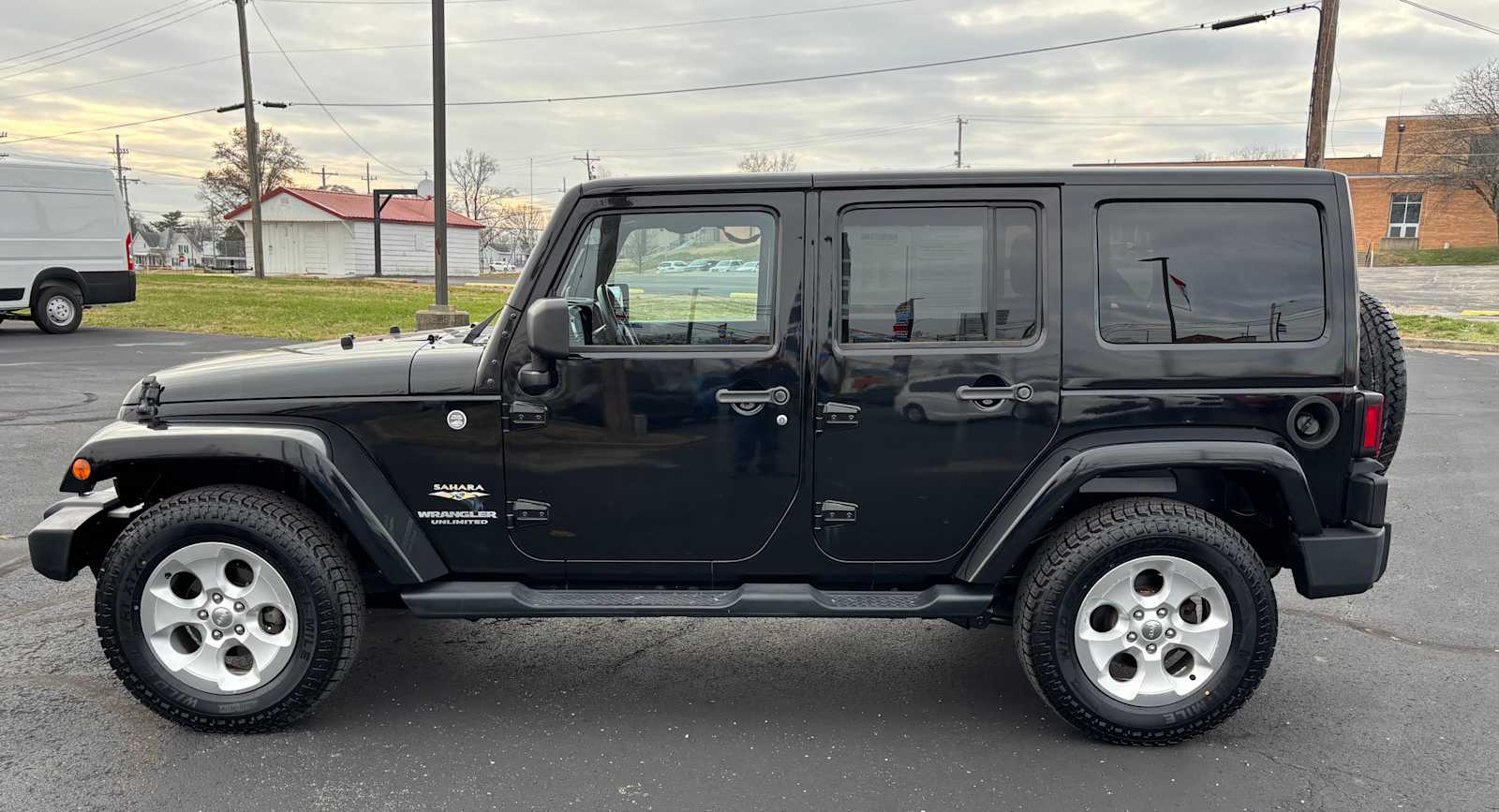 2014 Jeep Wrangler Unlimited Sahara's photo