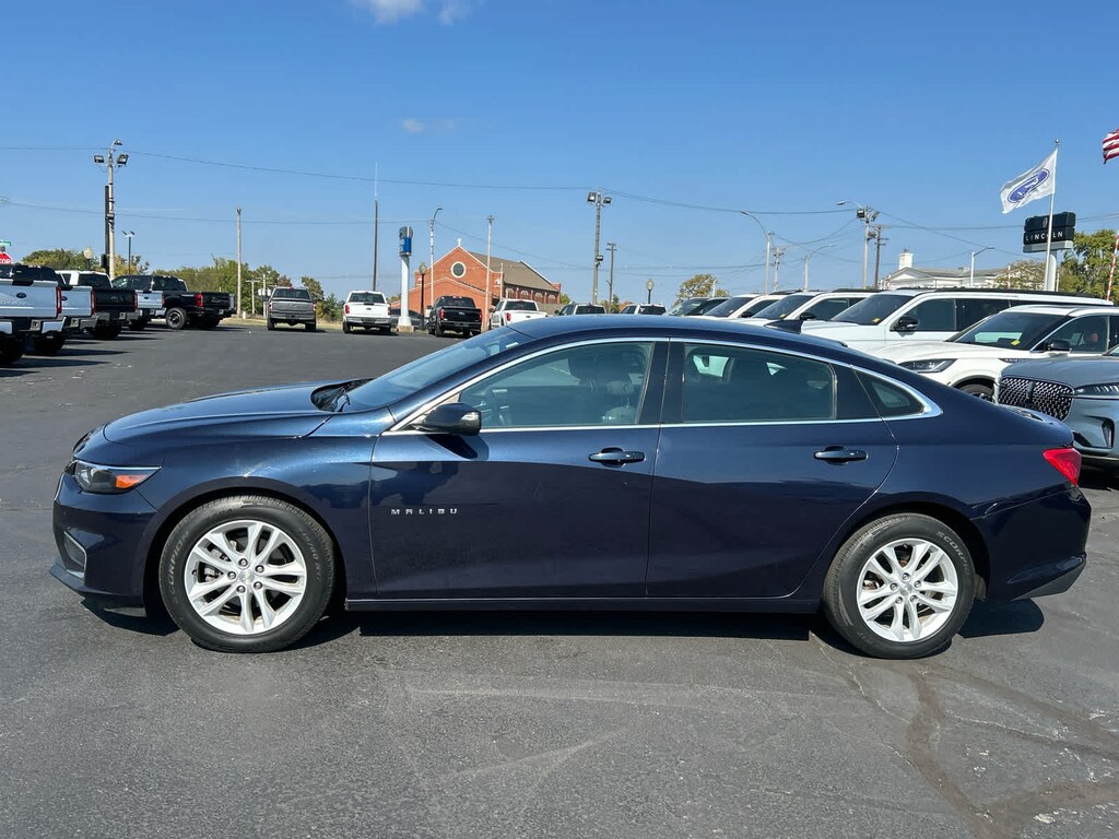 Used 2017 Chevrolet Malibu LT Sdn