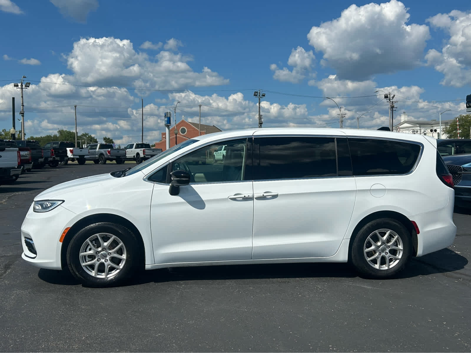 2024 Chrysler Pacifica