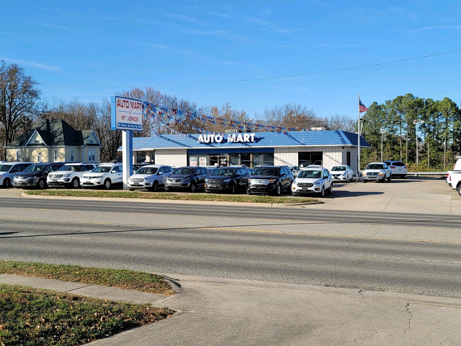 Auto Mart of Mount Vernon New Dealership in Mount Vernon, IL