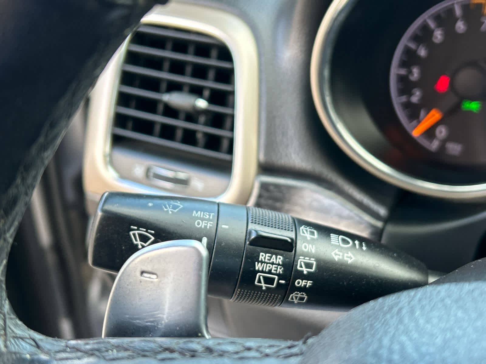 2014 Jeep Grand Cherokee Laredo - Photo 20